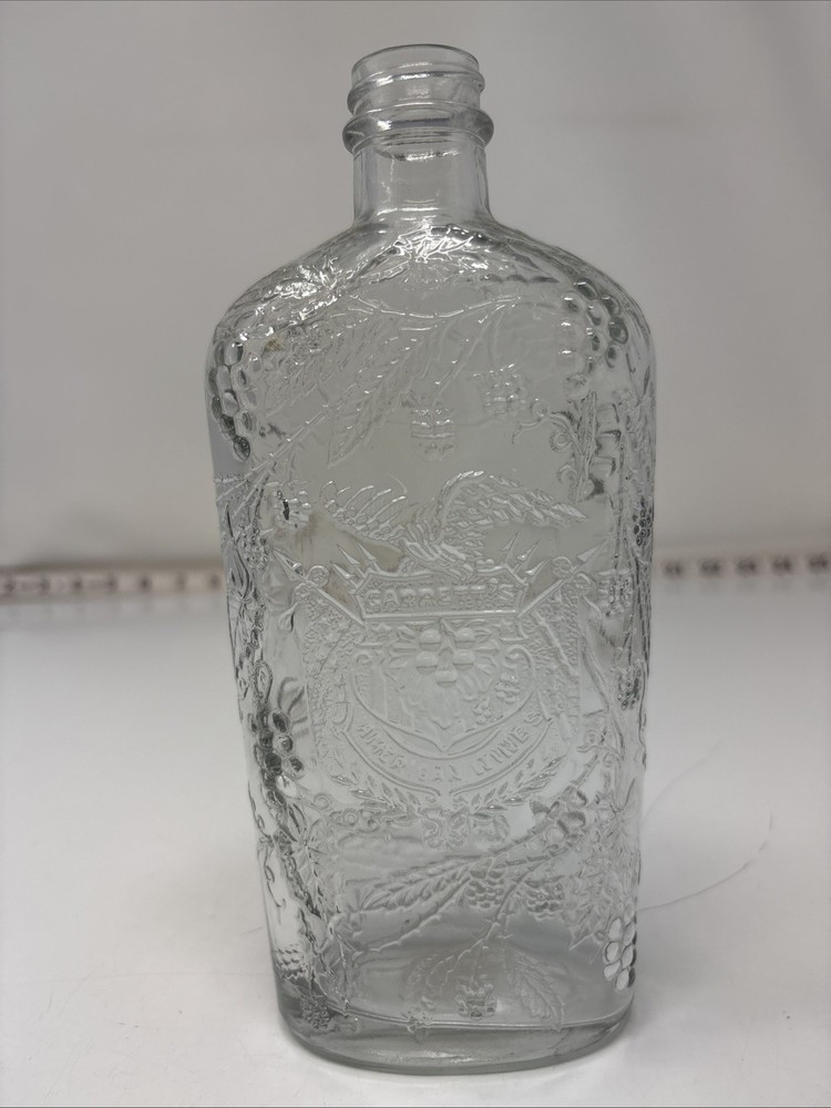 Wine Bottle Garretts American Wines 4/5 Quart Embossed Clear Glass