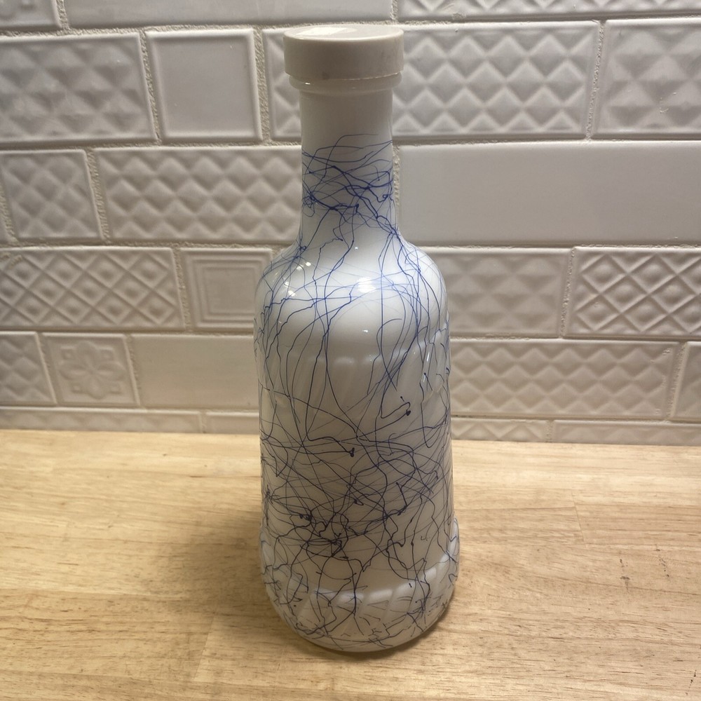 MCM Welch&rsquo;s Refreshment Wine Bottle Hazel Atlas Blue Drizzle Milk Glass 1955 Lid