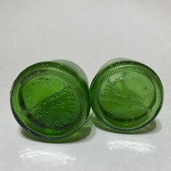 2 Vintage Wine World 1979 Green Embossed Glass Mini Wine Bottles Grapes 6.3 oz
