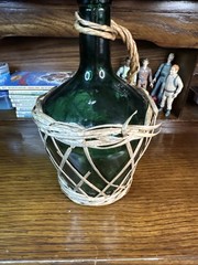 VTG Green Viresa Glass Demijohn Bottle w/ Wicker Basket 2L Spain Wine Jug EMPTY