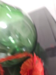 VTG HAND BLOWN GREEN GLASS WINE BOTTLE DECANTER WITH ICE CHAMBER FROM ITALY