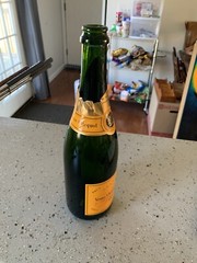 VEUVE CLICQUOT PONSARDIN .75L CHAMPAGNE BRUT EMPTY BOTTLE!