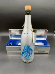 1986 Taittinger Collection Champagne Bottle (Empty) w/ Box – Hans Hartung Design
