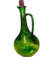 Vintage Wine World 1976 Green Glass Decanter Bottle 1.5 Litre Long Neck Handle