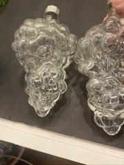 VTG CLEAR GLASS GRAPES CLUSTER SHAPED WINE BOTTLE DECOR DECANTER Set Of 2 Pp