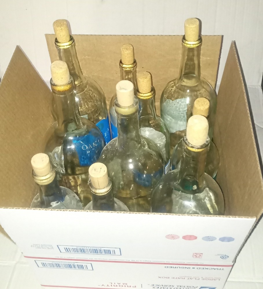 10 Mixed Lot Oak Leaf Wine Glass Bottles