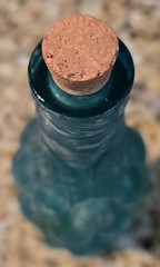 11&Prime; Vintage Morey Mallorca Distillerias Wine Bottle Embossed Grapes With Cork