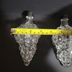 VTG CLEAR GLASS GRAPES CLUSTER SHAPED WINE BOTTLE DECOR DECANTER Set Of 2