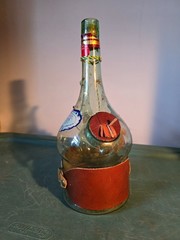 Vtg RARE Chanti Spada Wine Bottle Decanter Wicker Blown Green Glass Ice Chamber