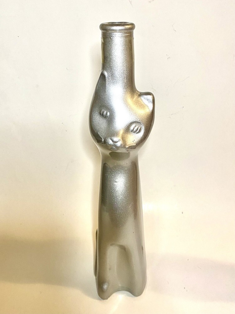 Silver 2015 Happy Cat Mosel Riesling Germany Empty Wine Bottle