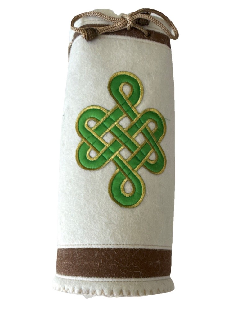 HENRU Felt Bottle Holder White Brown Green Embroidered Knot Design