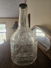 Manischewitz Monarch Half Gallon Wine Bottle Decanter Monarch 3088