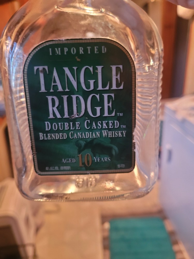 canadian wine bottle