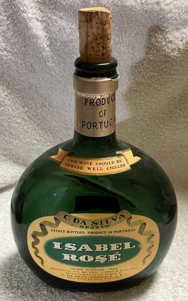 Vintage Isabel Rose Wine Bottle Vintage 1966 Imported Perfecto Dist.
