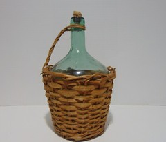 Sangria Black Angus Green Glass Bottle In Woven Basket 1/2 Gal Empty