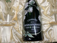 1995 Perrier Jouet Brut Fleur de Champagne Empty Bottle W/ Glasses And Box