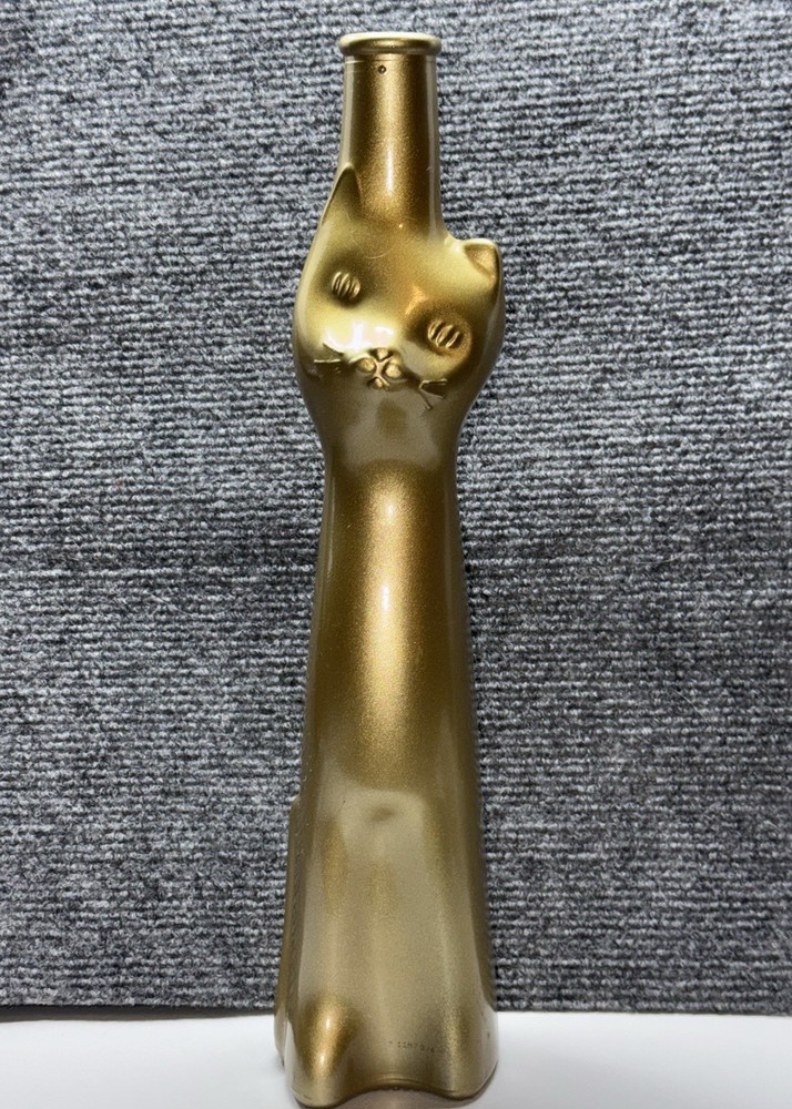 Zeller Schwarze Katz « Gold Happy Cat » Collectible Riesling Bottle
