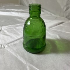 Vtg WINE WORLD 1976 Green Glass Bottle 6.3 fl. oz. Grape Wine Decor Mini Bottle