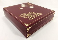 1988 Perrier Jouet Belle Epoque 4 Champagne Flutes & Floral EMPTY Bottle Vtg Box