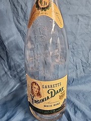 RARE Vtg Pre-prohibition Garrett & Co. Inc. Virginia Dare 14¾ » Tall Wine bottle
