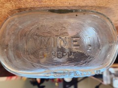 Vintage Glass Grapevine Embossed Wine Bottle Half Gallon Screw Top Lot 3642