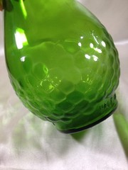 Vintage Gallo Half-Gallon Green Glass Wine Bottle Embossed Grapes Flavor Guard