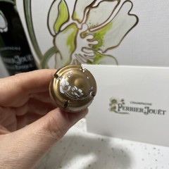 PERRIER-JOUET BELLE EPOQUE CHAMPAGNE GIFT BOX Empty Bottle 2 Flutes Cork 2007