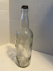 Vintage Reuler-Lewin Grape Pattern One Quart Glass Wine Bottle