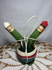 Vintage Chianti Wine Bottles Italy Green Multi-Color Decorative Basket Set