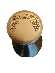 Gallo Wine ~ Half Gallon Flavor Guard Bottle ~ Vintage Green Glass with Grapes