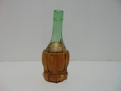 Green Glass Chianti Wine Bottle In Woven Basket 1972 Made In Italy Empty