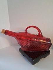 VTG! 1960&rsquo;s Crimson Red Glass »Wine Bottle In A Basket » Figure; « La Mediterranea »