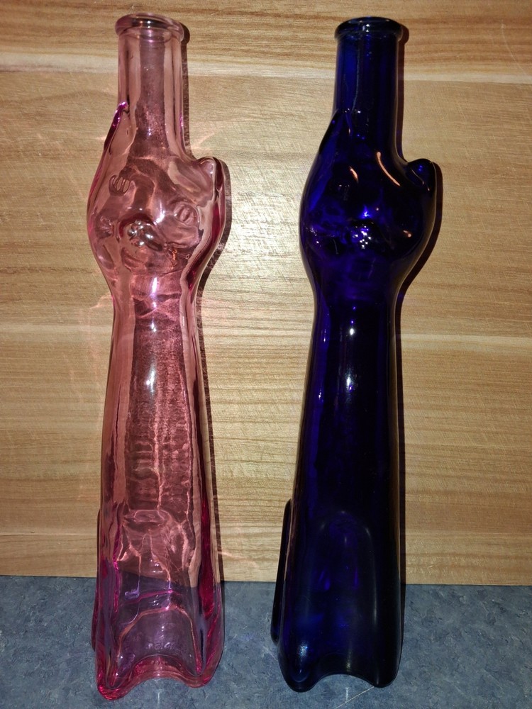Vtg Riesling Wine Collectible Pair Of Cat Bottles-Cobalt Blue & Pink-Very Clean!