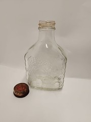 Vintage Berrycup Wines 2/5 Pint Glass Wine Bottle Yonkers, New York 5.25&Prime; T
