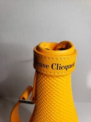 NEW Veuve Clicquot Champagne Brut Insulated Ice Sleeve Bottle Carrying Case C3