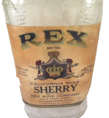 REX BRAND CALIFORNIA WINE SHERRY ONE PINT EMBOSSED GLASS BOTTLE YOUNGSTOWN OH