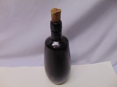 1962 Concellos red wine black glass bottle #487 RL 9.5&Prime; tall JT Pinto Label