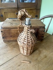 VINTAGE Wicker Covered Wine Bottle~SMALL 7”~MINT CONDITION*ORIGINAL CORK~Ex COND