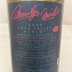 CUSTOM~2005 MARILYN MERLOT Empty 750M Premium Collectible Wine Bottle