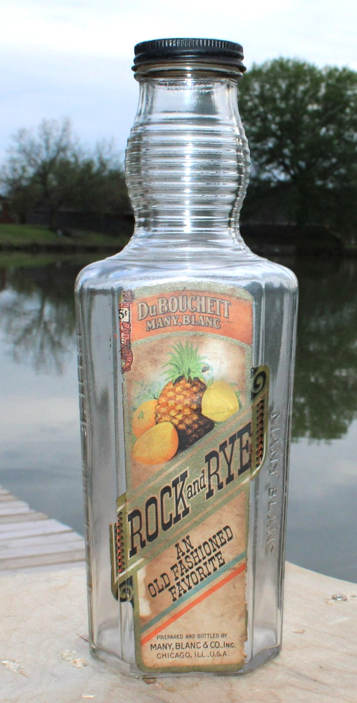 ANTQIUE ORIGINAL “ MANY BLANC “ ROCK- RYE PAPER LABEL LIQUOR EMPTY BOTTLE !!