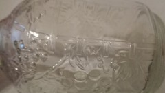 VINTAGE CLEAR GLASS WINE DECANTER BOTTLE EMBOSSED GRAPES LEAVES VINES 4/5 QUART