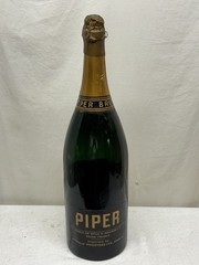 Vintage Piper- Heidsieck Brut Champagne 1953 Empty Sealed Store Display Bottle