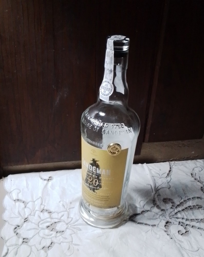 Sandeman Old Tawny Porto Aged 40 Years 750ml Empty Bottle W/ Glass Cork