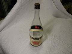 Large EMPTY WINE BOTTLES 1.5 LITER CLEAR GLASS WITH SCREW MEDAL LIDS