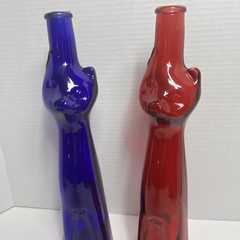 Vtg Riesling Wine Collectible Pair Of Cat Bottles , Cobalt Blue & Red 05-06
