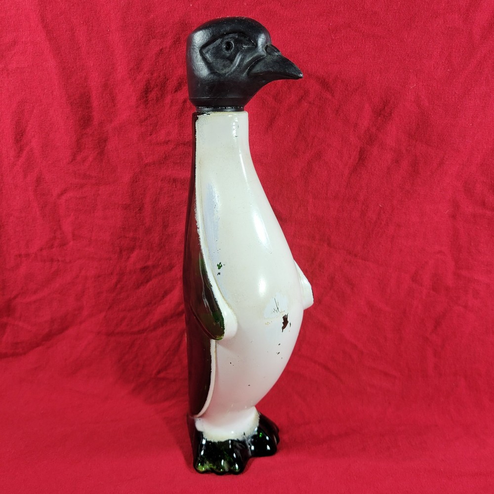 Vintage 1967 Penguin Wine Bottle Empty S. Martino Chianti Wine Glass Portland OR