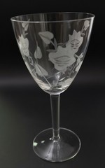 Vintage Wine Toscany Etched Crystal Glasses X3