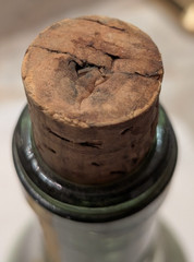 Ja Hennessy Cognac, 2 Star SO, Antique Bottle, France/Germany, Etched Glass Cork