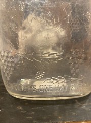 Beautiful GARRETT’S American Wines Vintage Embossed Eagle Bottle Half Gallon