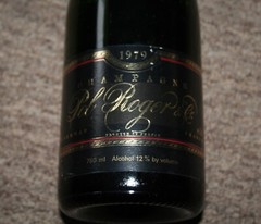 1979 SIR WINSTON CHURCHILL ( EMPTY ) POL ROGER CHAMPAGNE BOTTLE & BOX ( EMPTY )